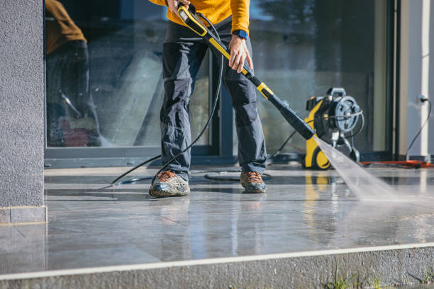 Best Concrete Pressure Washing  in Cactus, TX