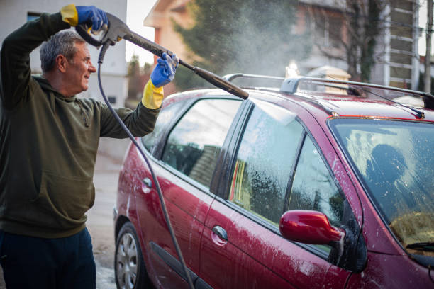 Best Deck Cleaning Services  in Cactus, TX